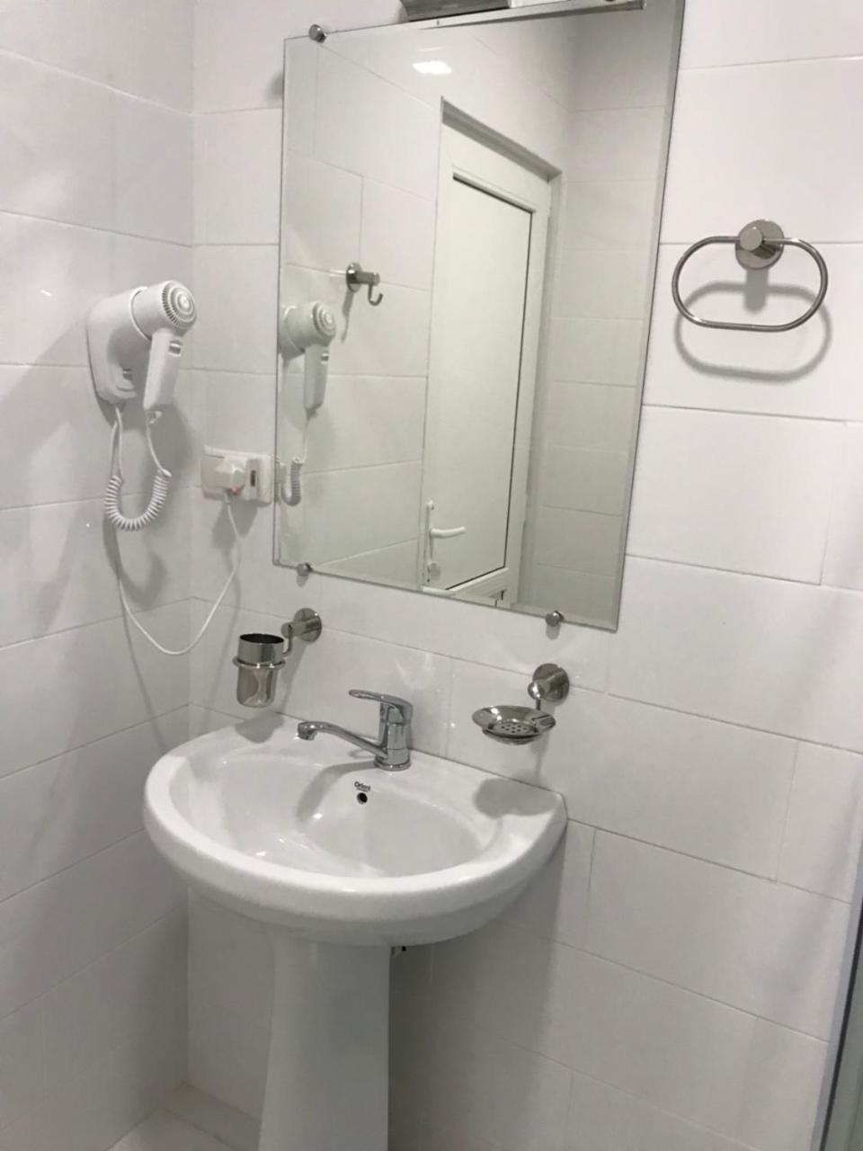 Sport Time Hotel & Spa Тбилиси Экстерьер фото
